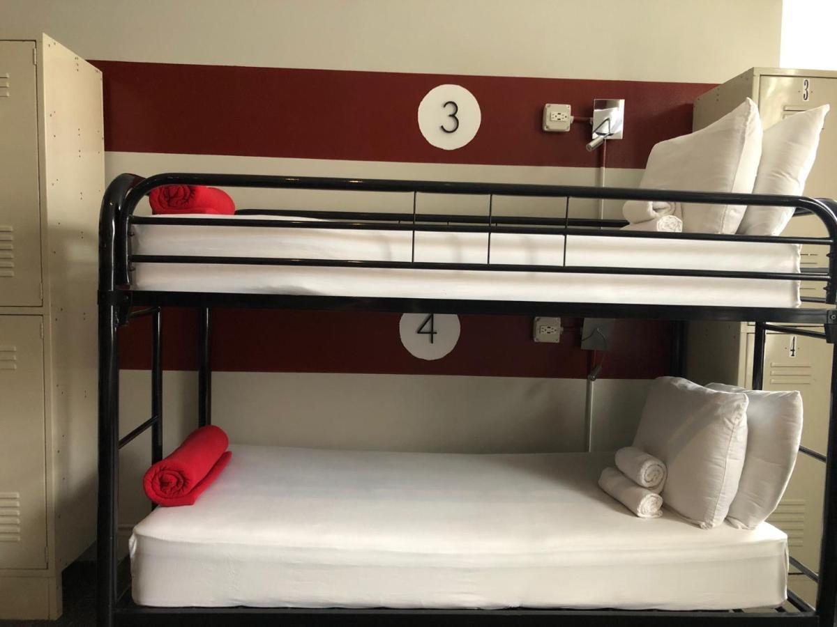 Chicago Getaway Hostel Bagian luar foto
